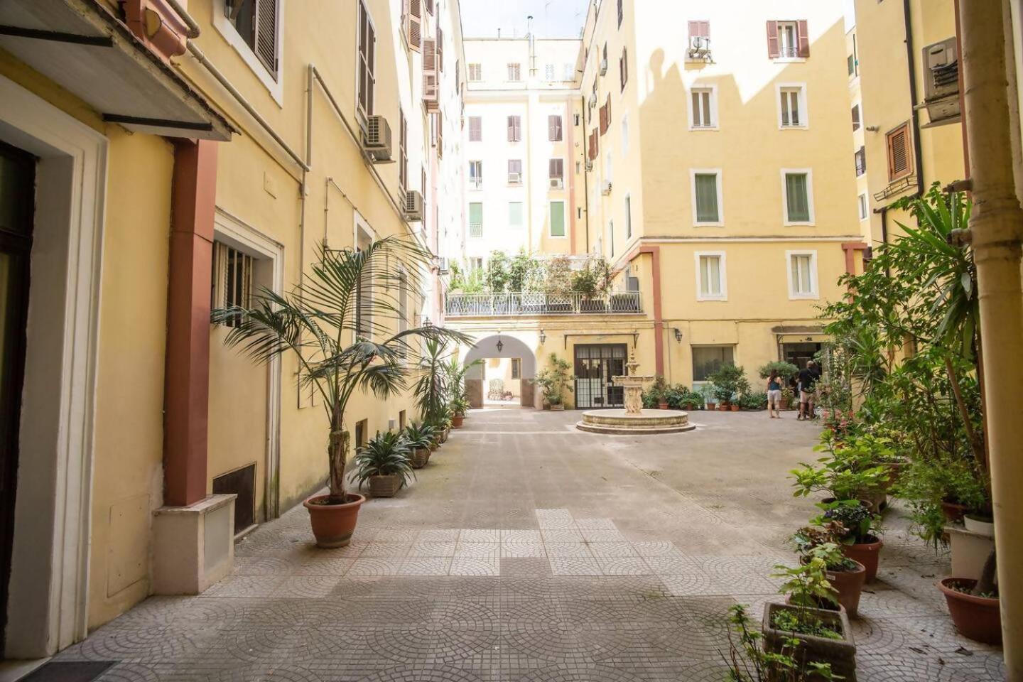 Spacious Apartment Close Vatican Rome Exterior photo